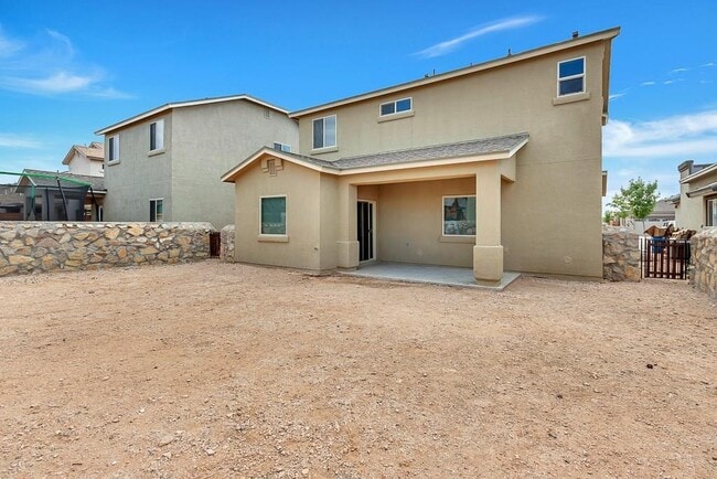 Building Photo - 3873 Loma Brisa Dr