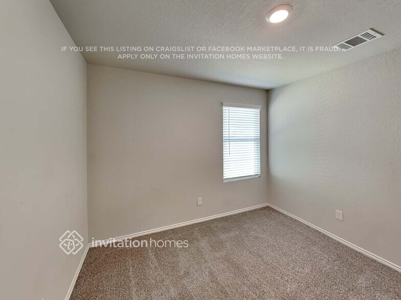 Building Photo - 14602 Calaveras Creek