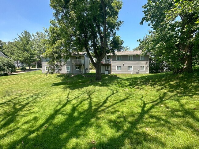 Building Photo - 3106 West St