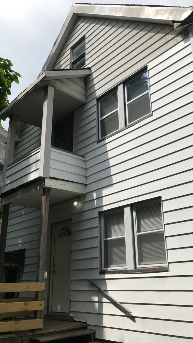 Building Photo - 2971 E 66th St