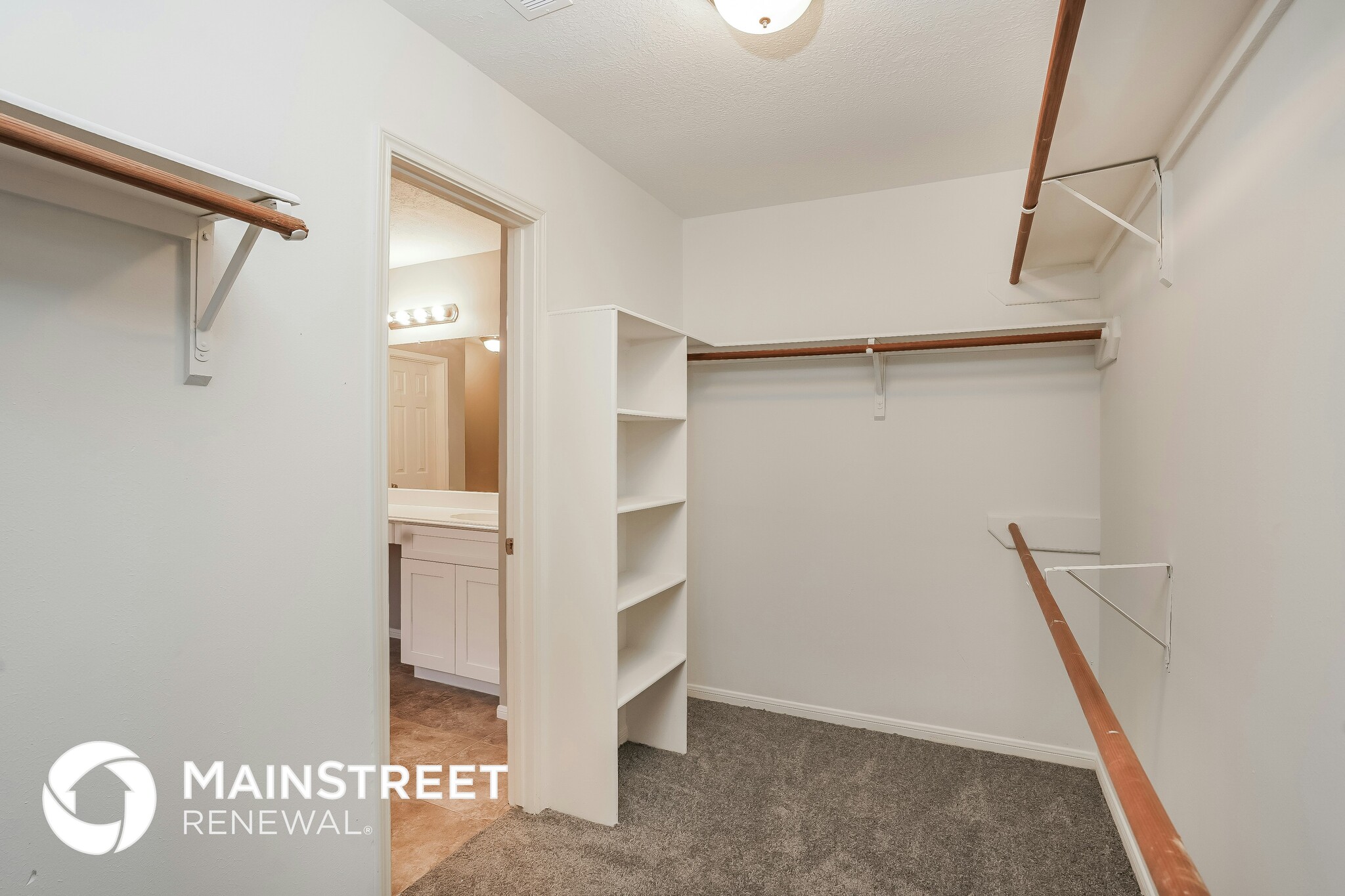 Building Photo - 22534 Old Church Ln