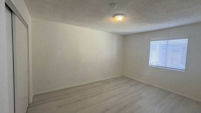 Building Photo - 3814 Grace Ave