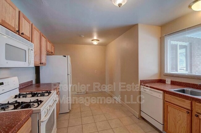 Building Photo - 3600 Locust St