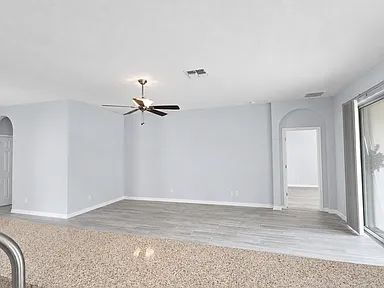 Building Photo - Welcome to this beautifully maintained home in the highly sought-after Creekwood neighborhood, wh...