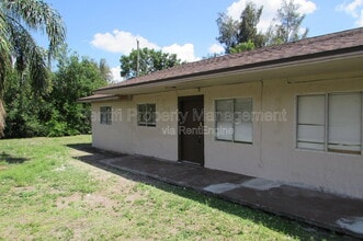 Building Photo - 465 Figuera Ave