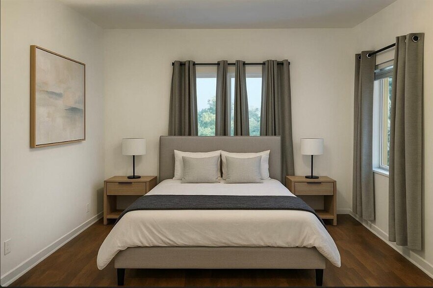 Building Photo - 729 NE 16th Ave