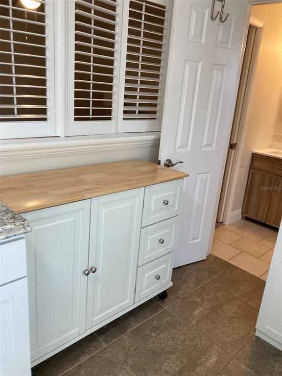 Building Photo - 5725 80th St N