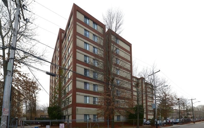 Building Photo - 20 Haverhill St