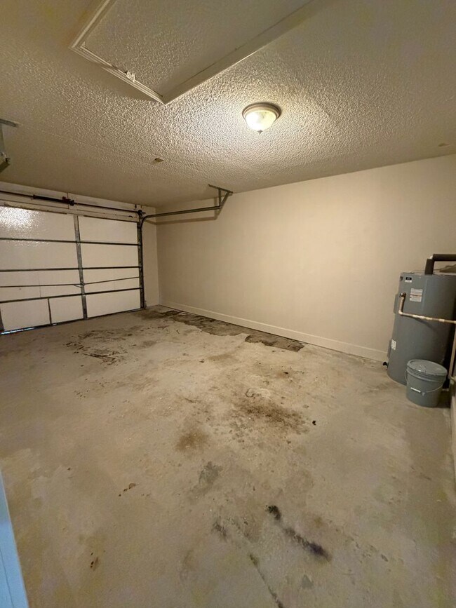 Building Photo - 101 Talbot Ct