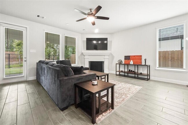 Building Photo - 7315 Honey Creek Ln