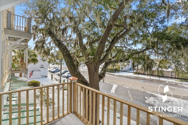 Building Photo - 3 Bedroom / 2.5 Bath Townhome For Rent In ...