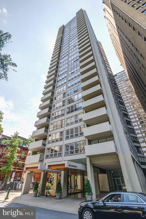 Building Photo - 224 W Rittenhouse Square