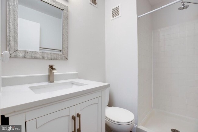 Building Photo - 6421 Birch Leaf Ct