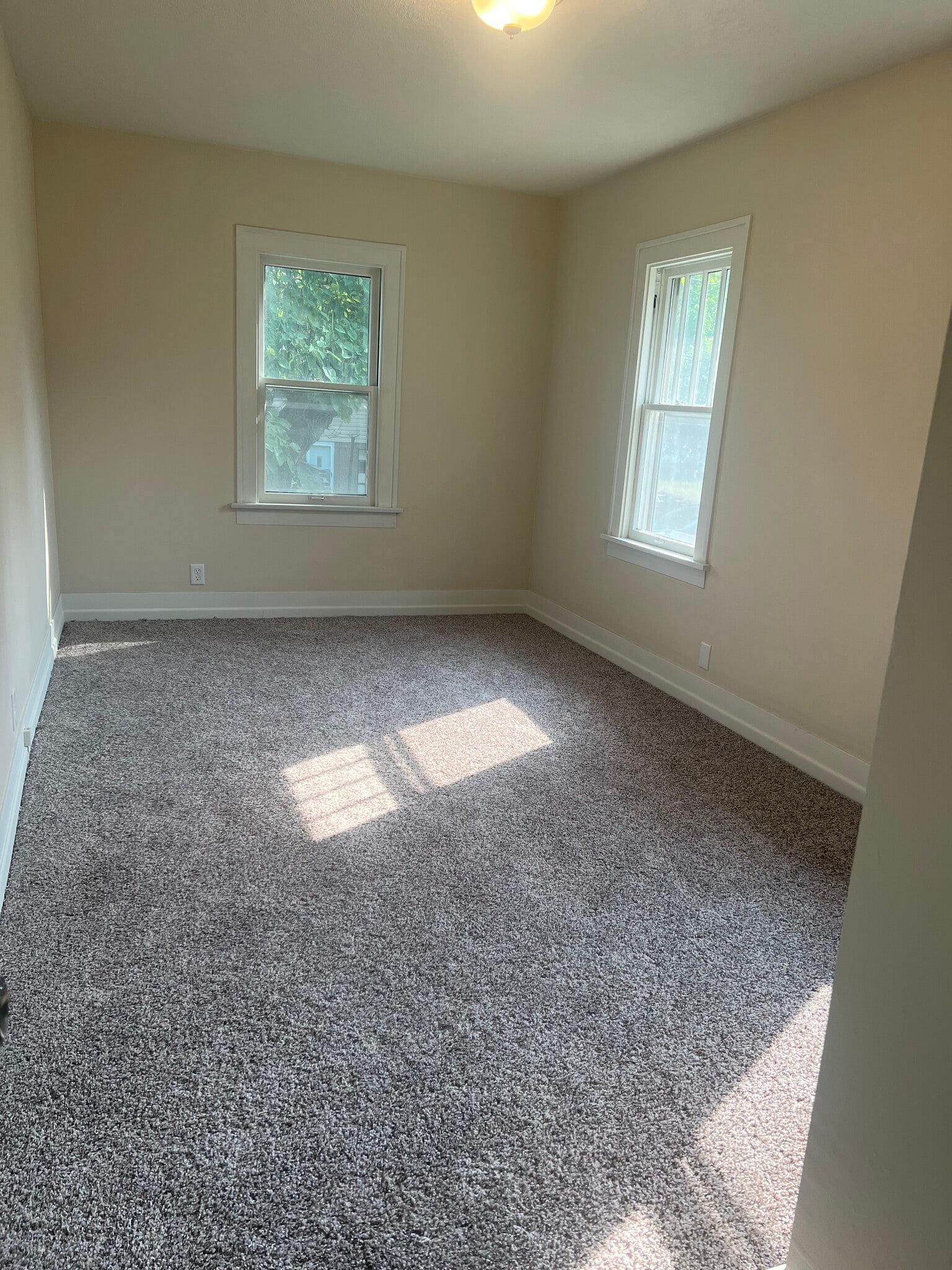 Building Photo - 1819 W Horne Ave