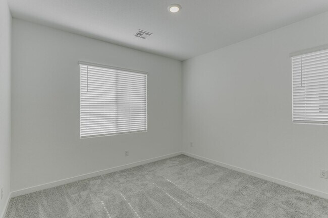 Building Photo - Dream Home in Cadence with Private Balcony & Modern Style!