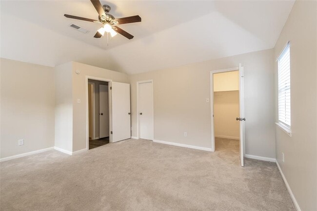 Building Photo - 9322 Kingsflower Cir