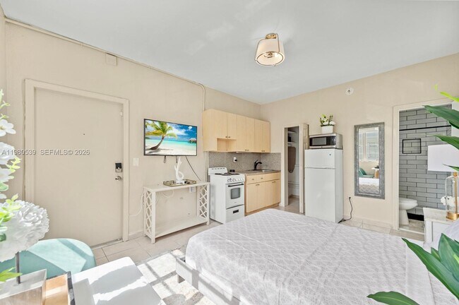 Building Photo - 301 86th St