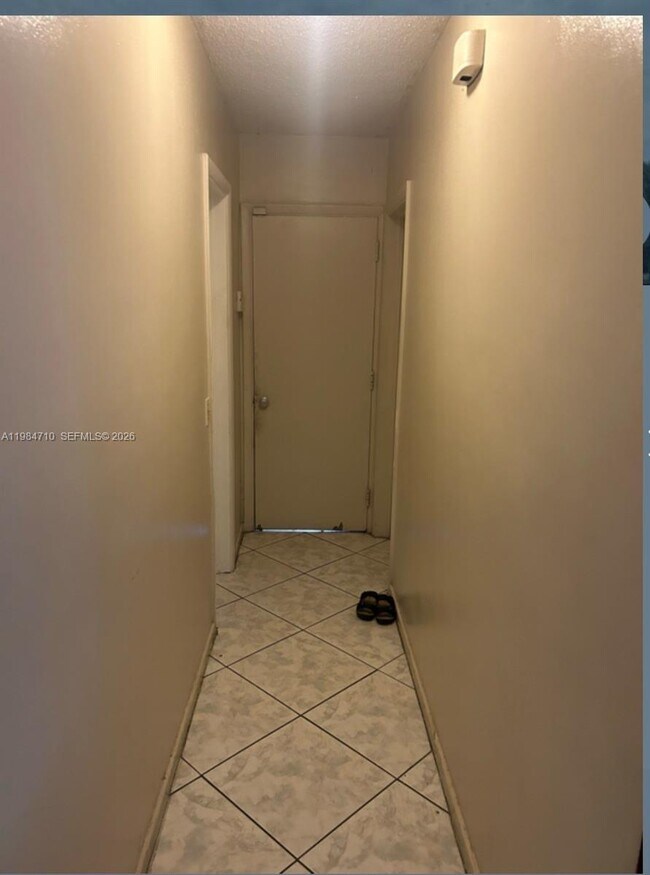 Building Photo - 14365 NW 15th Dr