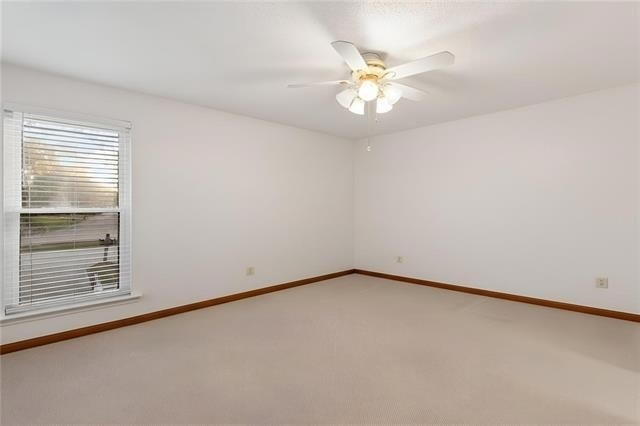 Building Photo - 16 Jacqueline Ct