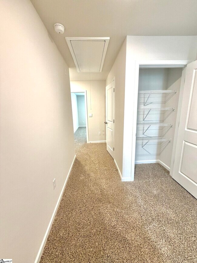 Building Photo - 803 Embark Cir