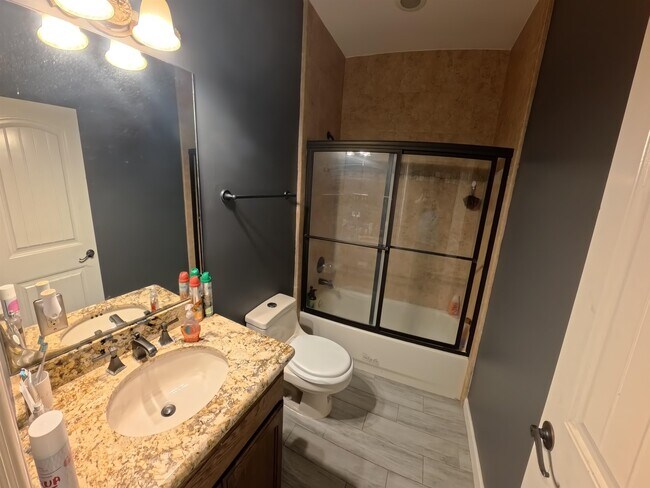 Building Photo - 8216 Casa Verde Rd