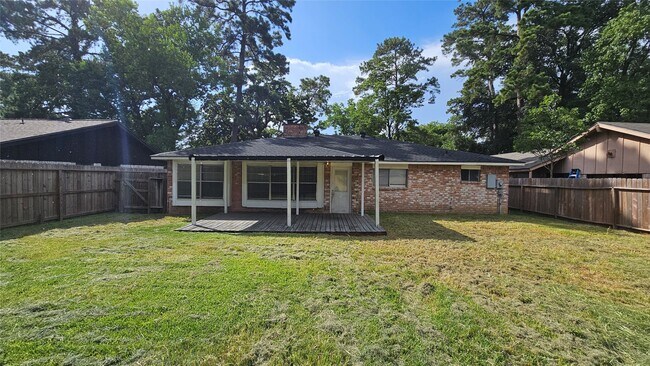 Building Photo - 4410 Adonis Dr