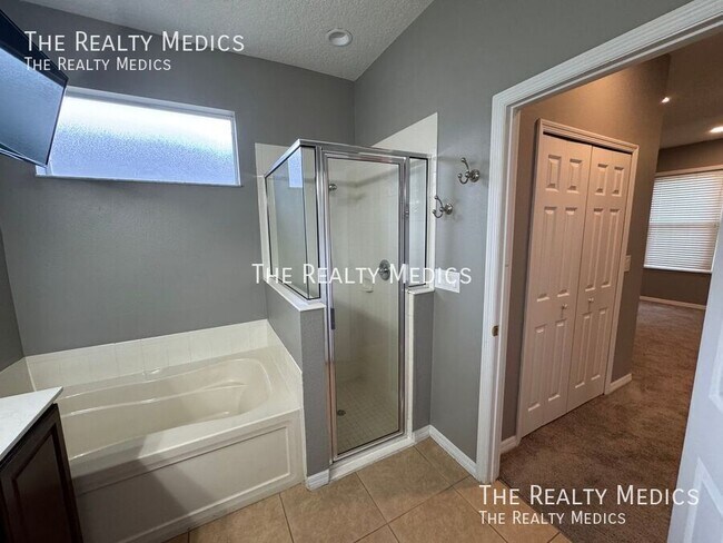 Building Photo - 149 Perfect Dr