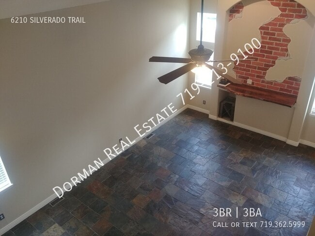 Building Photo - Updated 3 bedroom in Stetson Hills