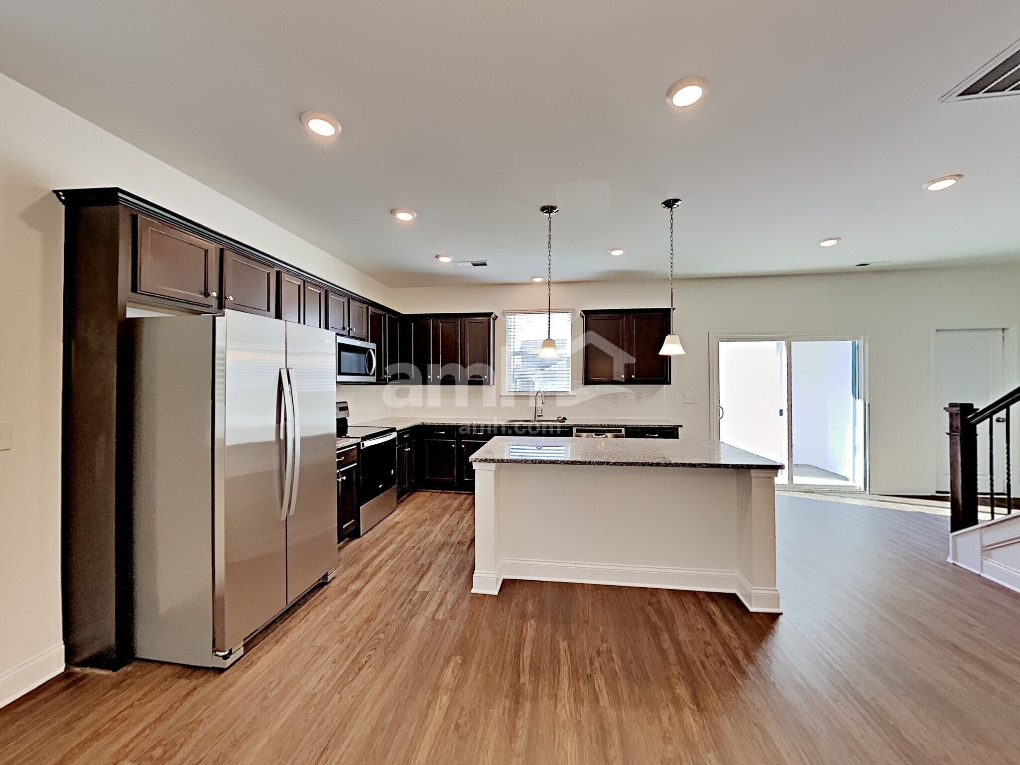 Building Photo - 209 Stowe Rd