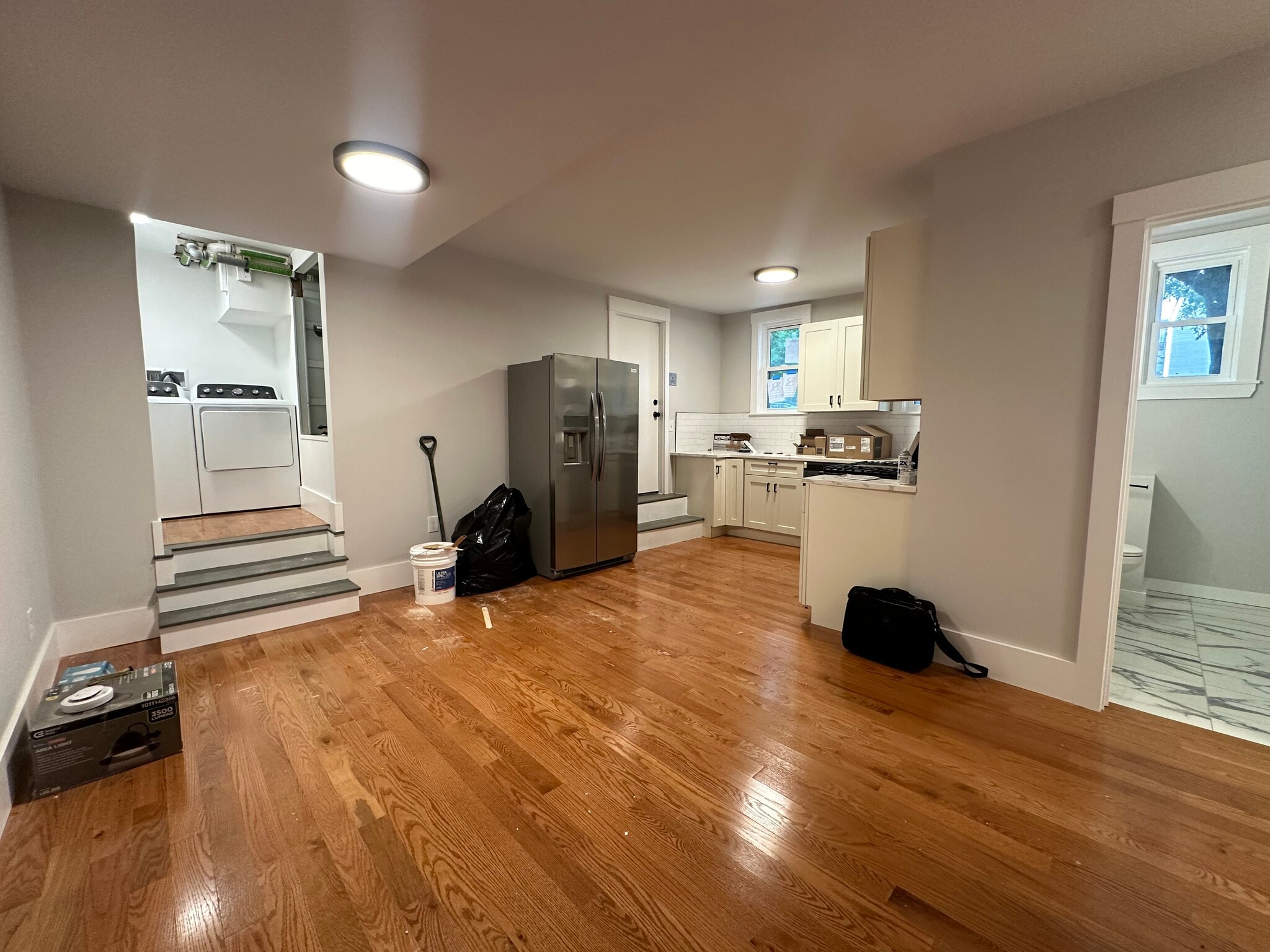 Building Photo - 116 Marginal St