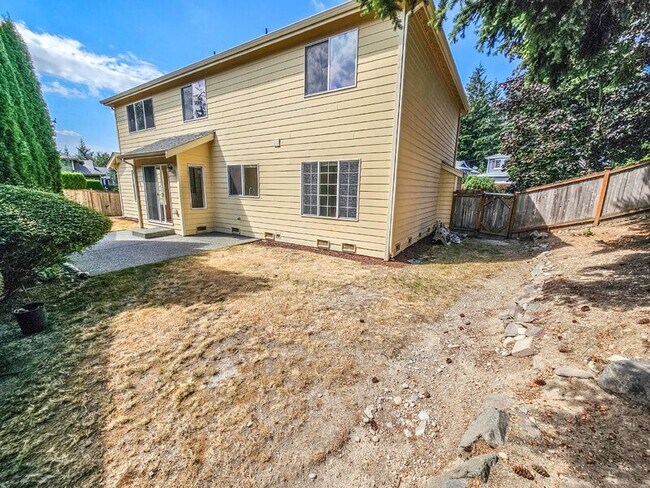 Building Photo - 4424 239th Pl SE