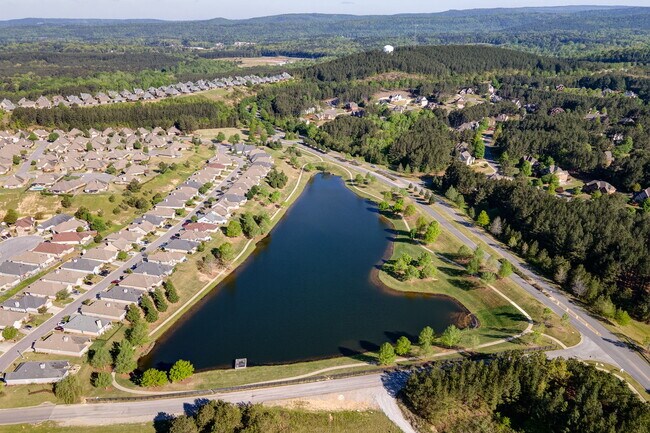 Building Photo - 2134 Springfield Dr