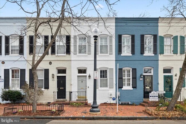 Building Photo - 1343 28th St NW