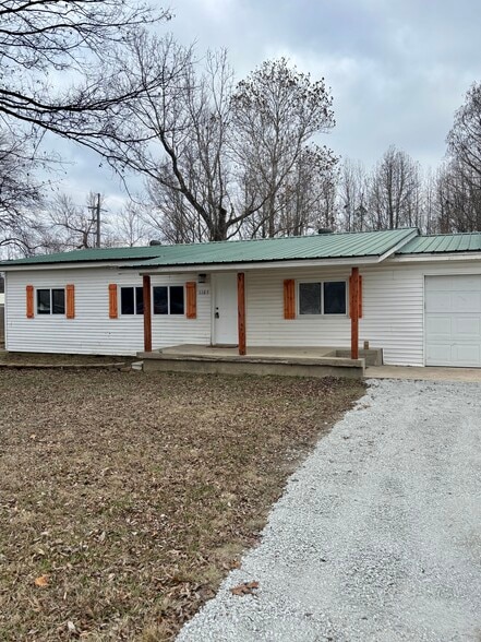 Building Photo - 1105 Reynolds Rd