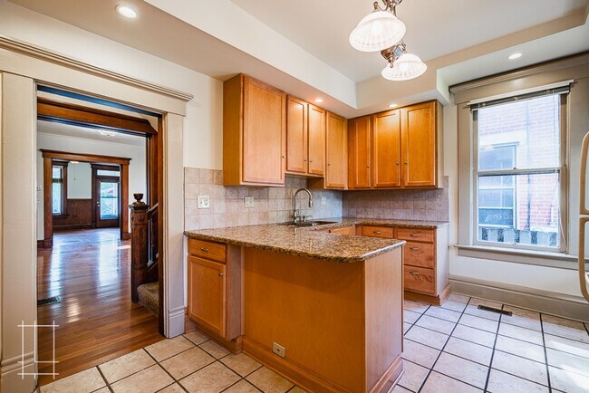 Building Photo - 350 Wilber Ave