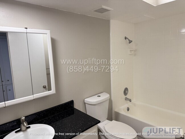 Building Photo - 5787 College Ave