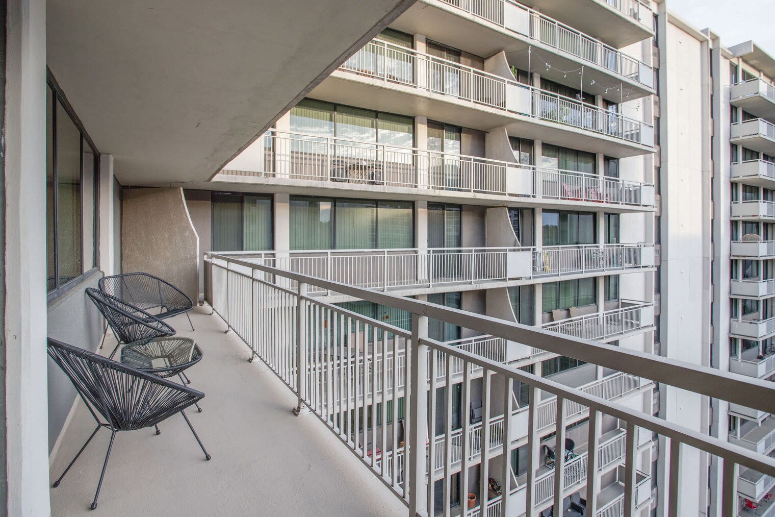 Building Photo - 320 23rd St S