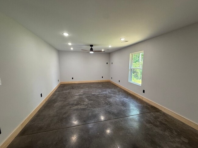 Building Photo - NEW CONSTRUCTION Brick Home