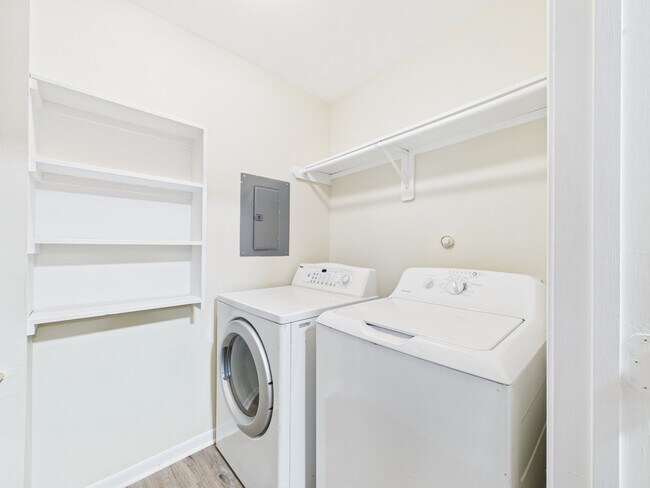 Building Photo - 12642 Ashford Meadow Dr