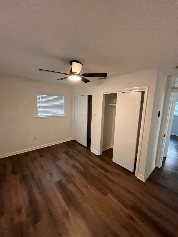 Building Photo - 754 Westbrook Dr