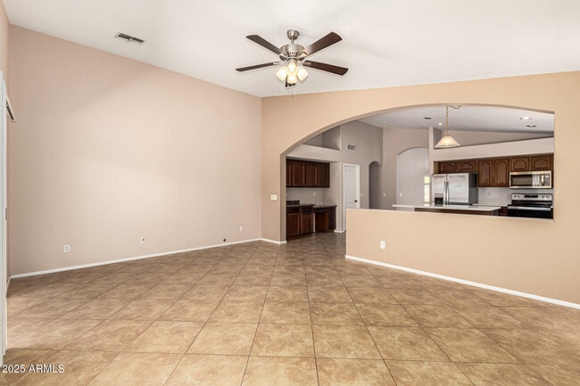 Building Photo - 28916 N Nobel Rd