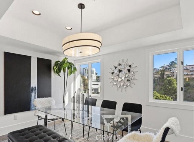 Building Photo - 6422 Weidlake Dr