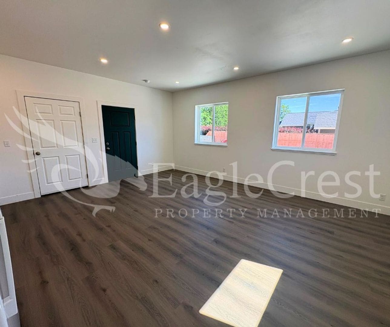 Building Photo - 420ANKENY