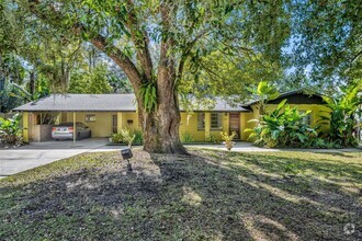 Building Photo - Fabulous & Furnished in Winter Park!