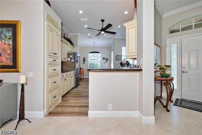 Building Photo - 9240 Willowcrest Ct