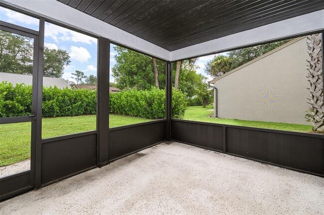 Building Photo - 19584 Carob Ct