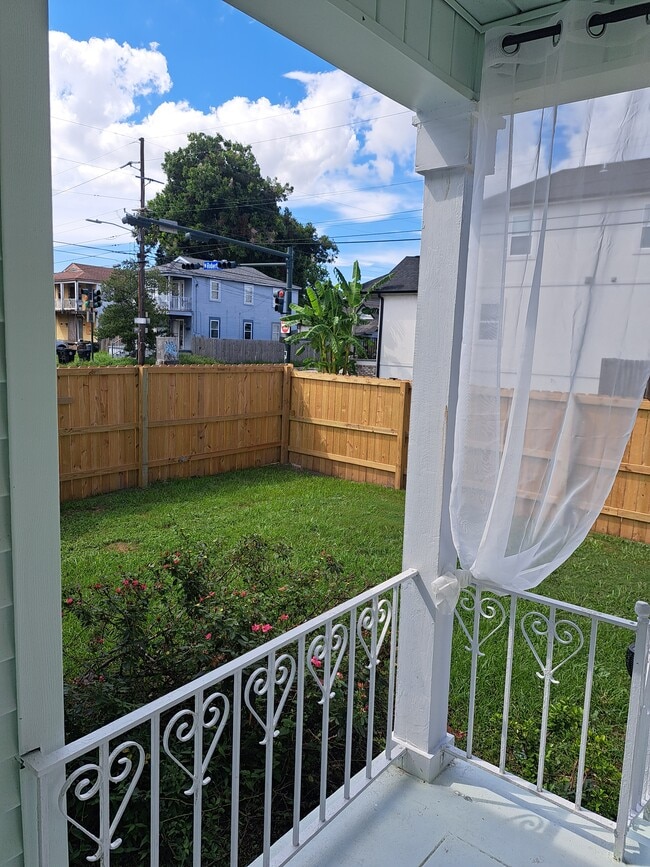 Building Photo - 4108 N Robertson St