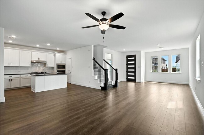 Building Photo - Brand New 4 Bedroom in Celina