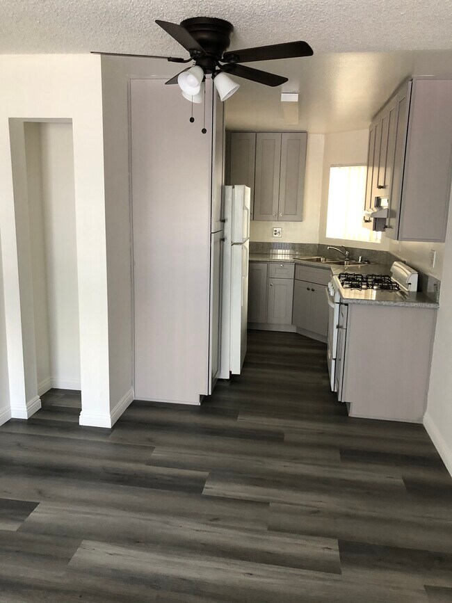 Building Photo - 3671 Glendon Ave