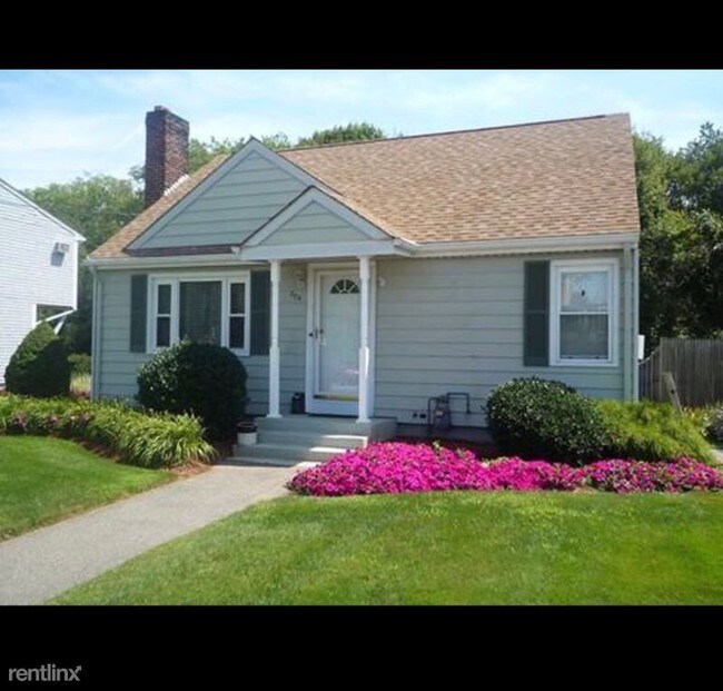 Primary Photo - 804 County St
